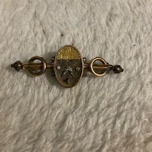 Gorgeous brooch pin antique vintage estate Piece